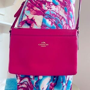 Coach leather Kitt Messenger Crossbody